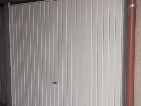 box fermé - lodi 13006