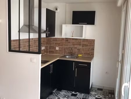 appartement 42 m² avec balcon cergy le haut