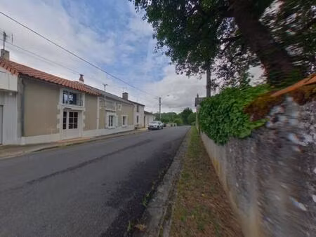 location maison 5 pièces 94m² le vigeant 86150