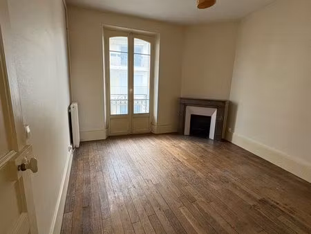 à louer t3 remis à neuf