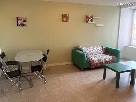 t2 meublé de 50 m² + parking