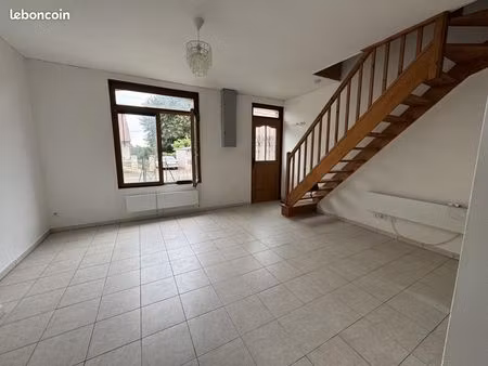 maison 2 pièces 50 m²