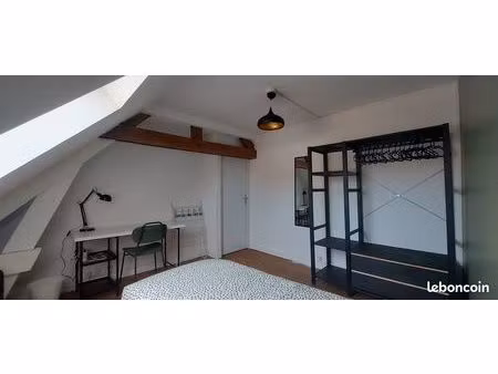 chambre meublée 9 m²
