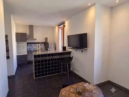 t2 à vendre au camoins