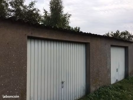 garage fermé 22 m² à louer – audun-le-roman – proche luxembourg