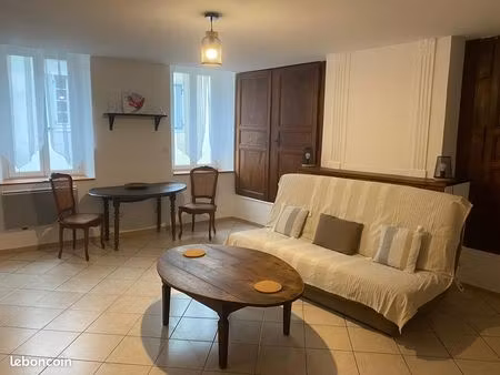 appartement t1 40 m2 meublé à louer centre ville st girons