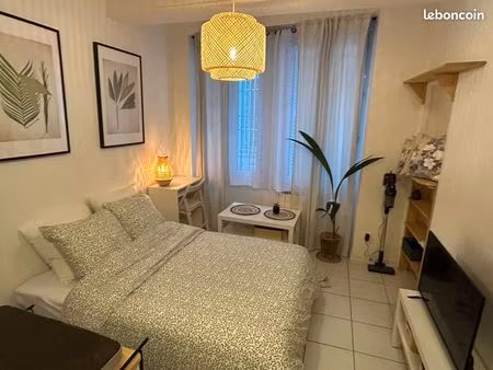 studio meublé