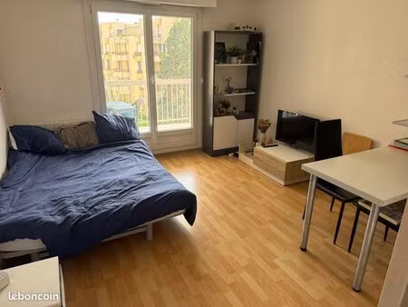 studio meublé pour étudiant(e)
