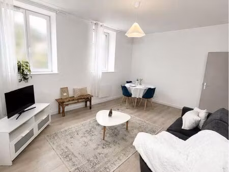 à 5min de saverne t2 meublé 40 52m2 rénové  place de parking