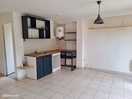 location appartement avec terrasse en rez de jardin