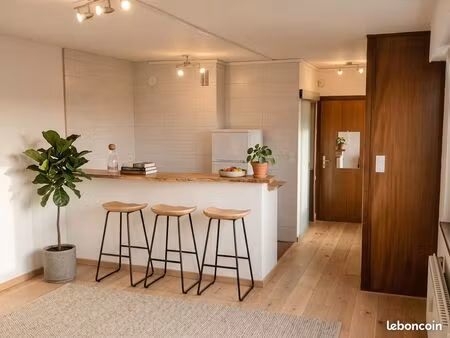 appartement eau + chauffage 32m² fac de science - disponible immédiatement
