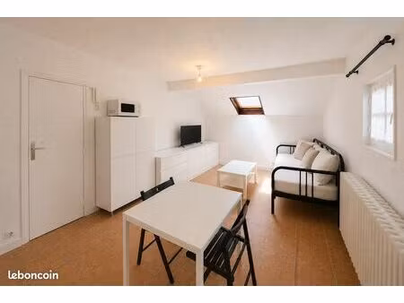 studio meublé de 20 m² - lumineux – parking – quartier calme