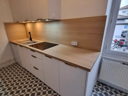 appartement t2 rénové au centre ville