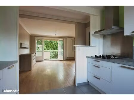 t3 lumineux - 66 m2 - tassin-la-demi-lune quartier libération raude