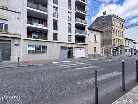 appartement 3 pièces 69 m²