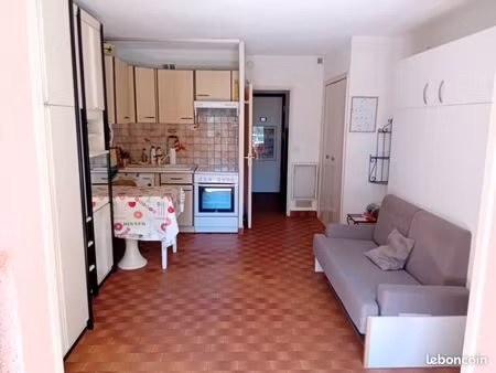 studio 23m² avec loggia  garage et parking - la ciotat