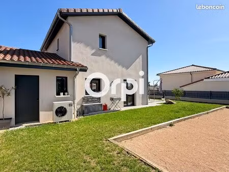 villa 4 pièces 89 m²
