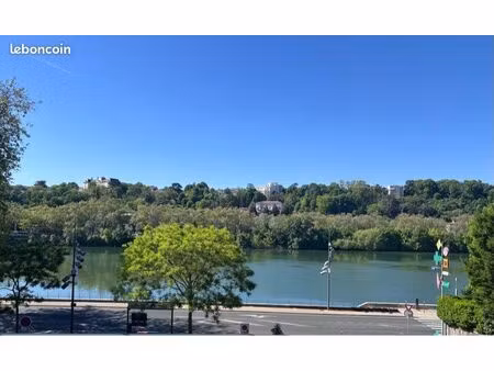 t3 vue saône + 4 balcons