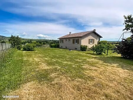 propriété 4 pièces 99 m²