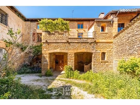 maison 6 pièces 128 m²