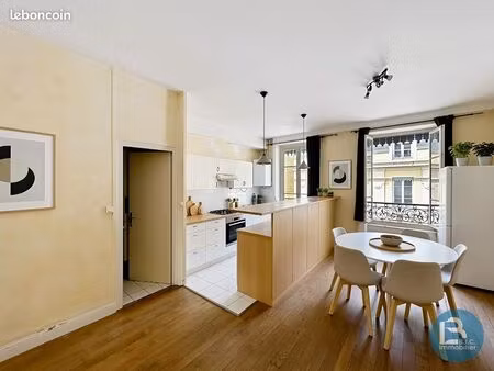 appartement 3 pièces 64 m²