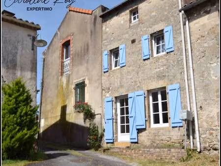 vente maison à cugand (85610) : à vendre / 87m² cugand