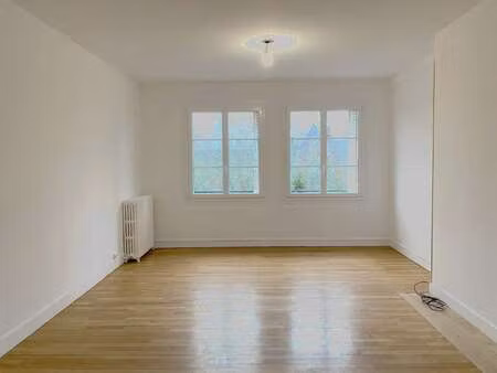 location appartement 4 pièces à lisieux (14100) : à louer 4 pièces / 87m² lisieux