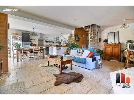 maison 3 pièces 83 m²