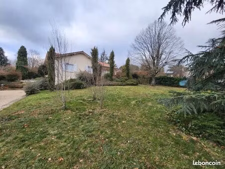 maison 5 pièces 96 m²