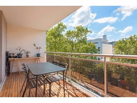 appartement 3 pièces 101 m²