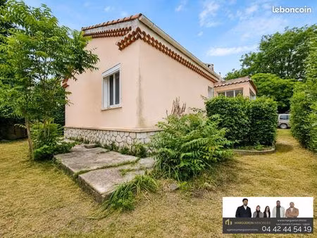 maison 4 pièces 93 m²