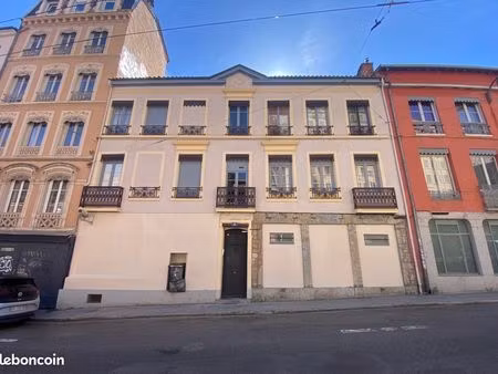 immeuble 220 m² lyon