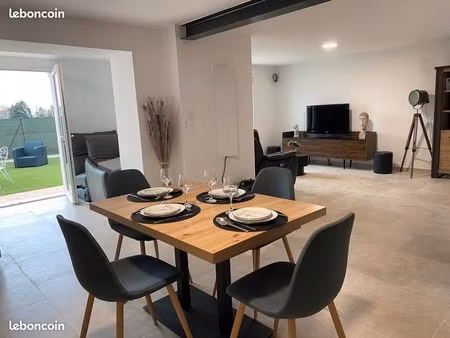 ? maison mitoyenne au calme