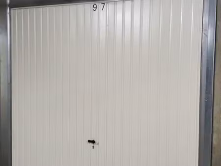 location garage lyon 07
