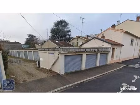 garage lyon 08