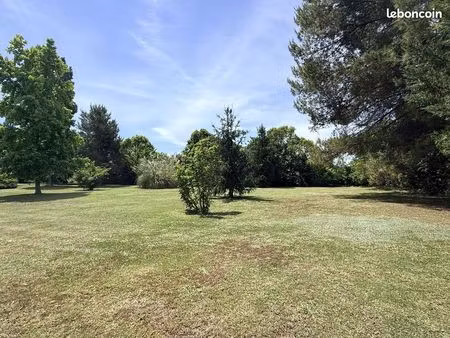 terrain 1017 m² cabriès