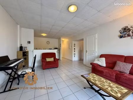 appartement 2 pièces 50 m²