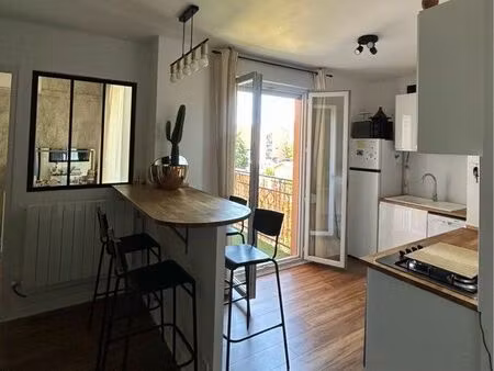 très bel appartement résidence proche de lyon