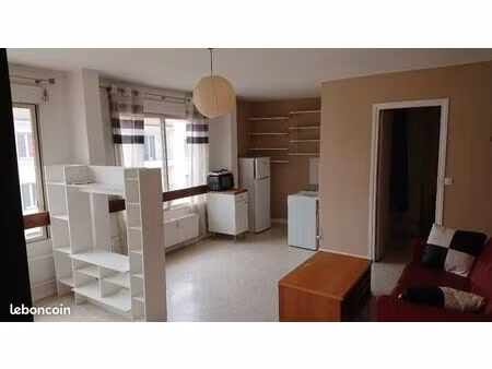 studio 30m2 croix-rousse proximité inspe