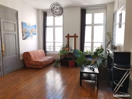 61 m2 lyon 7