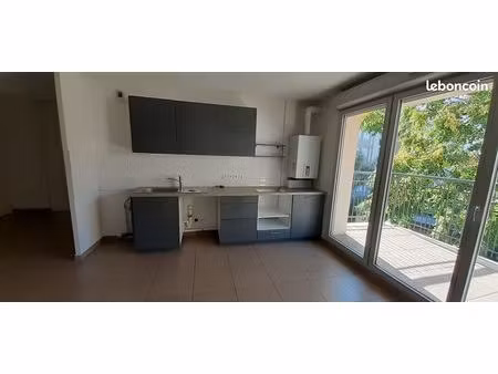 appartement t3 à louer sur pierre bénite