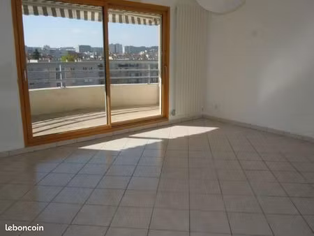 appartement t3 gratte-ciel villeurbanne
