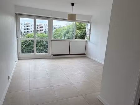 t3 lumineux de 60 m² + garage – villeurbanne gratte-ciel - falchet