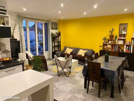 location t3 climatisé sans vis a vis