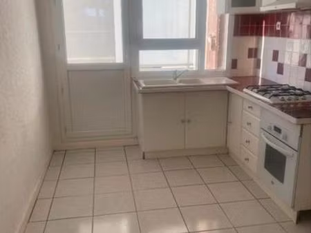 loue grand t4bis 100m2 lyon 8 quartier genton