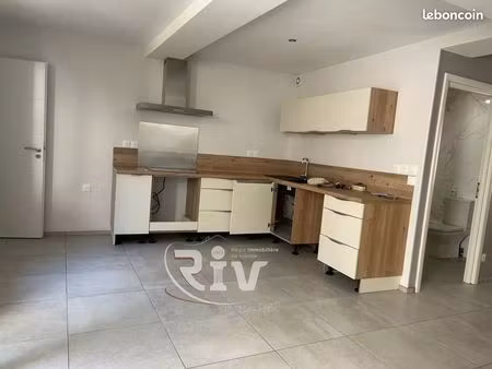 maison 2 pièces 65 m²