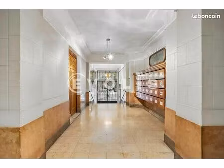 bureaux 494 m²