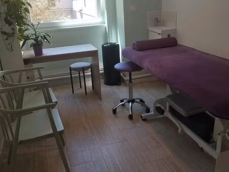 location bureau paramedical lyon 6