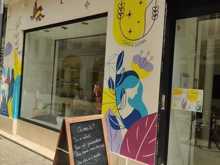cabinet à louer dans tiers-lieu soins & environnement – lyon 9