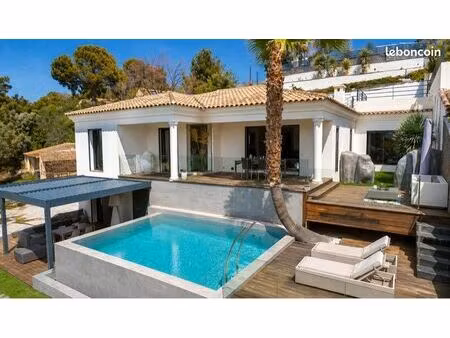 ? allauch – logis neuf – maison contemporaine avec piscine